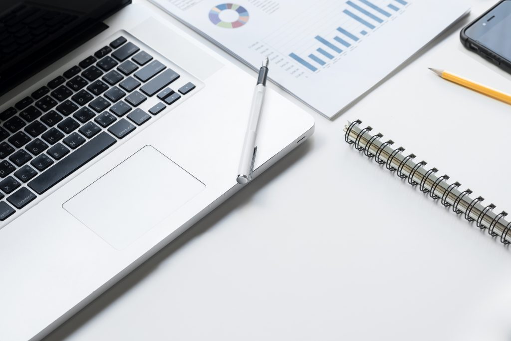 Cómo la automatización reduce errores en contabilidad y reporting financiero